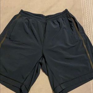 Men’s Lululemon shorts